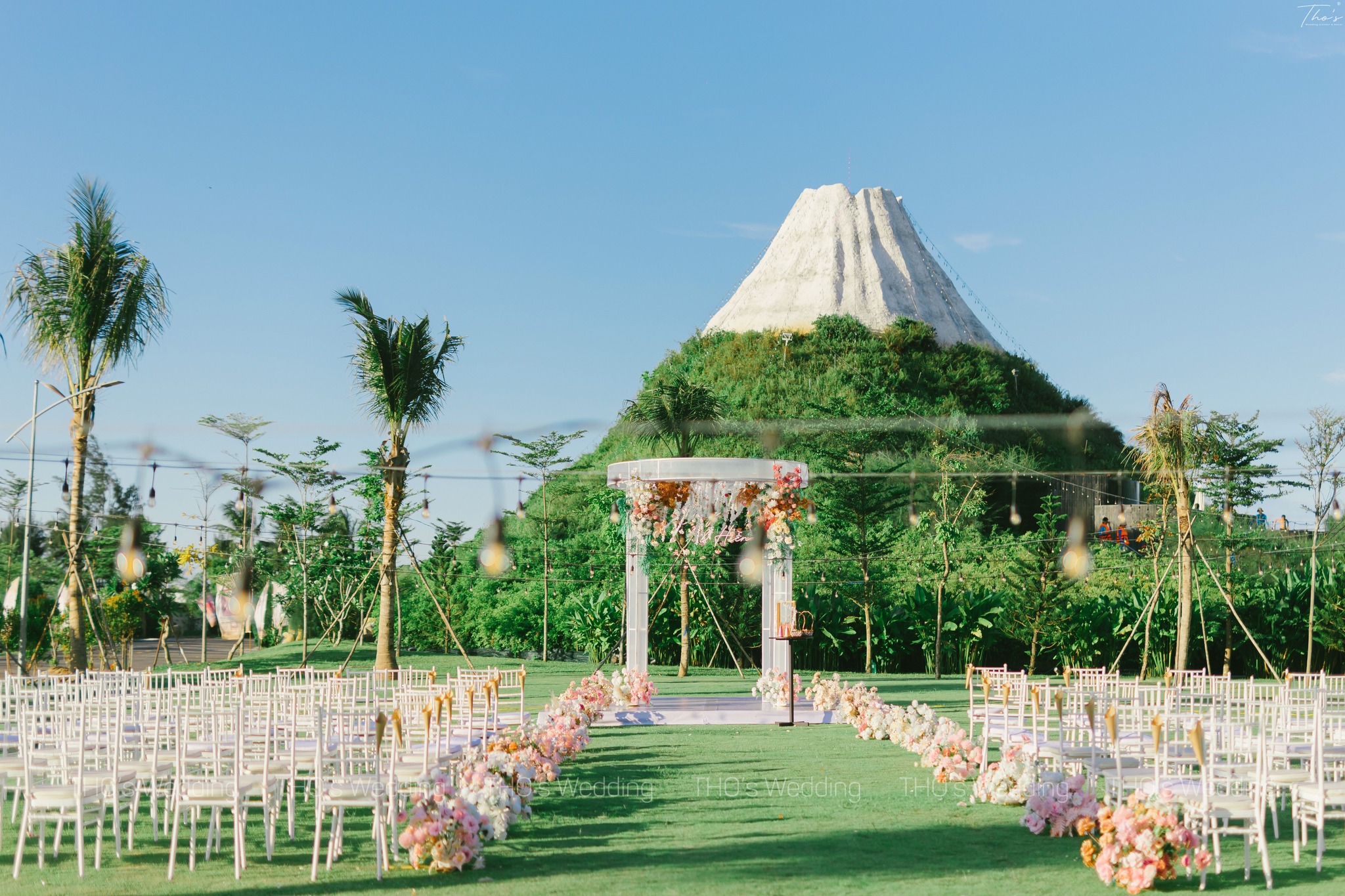 destination wedding locations in Danang