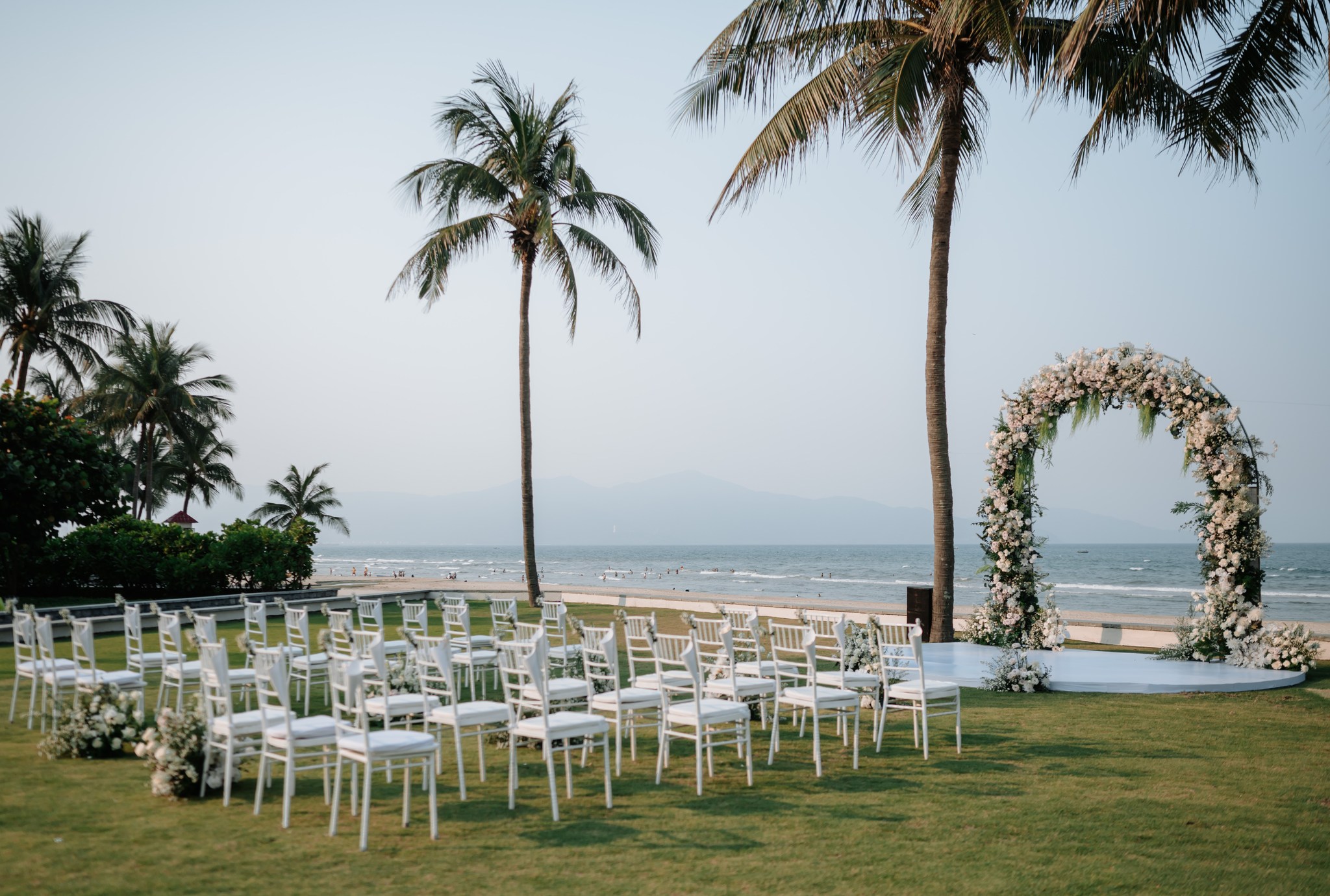 beach wedding